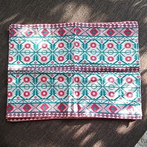 Crate & Barrel Placemats Set (6)